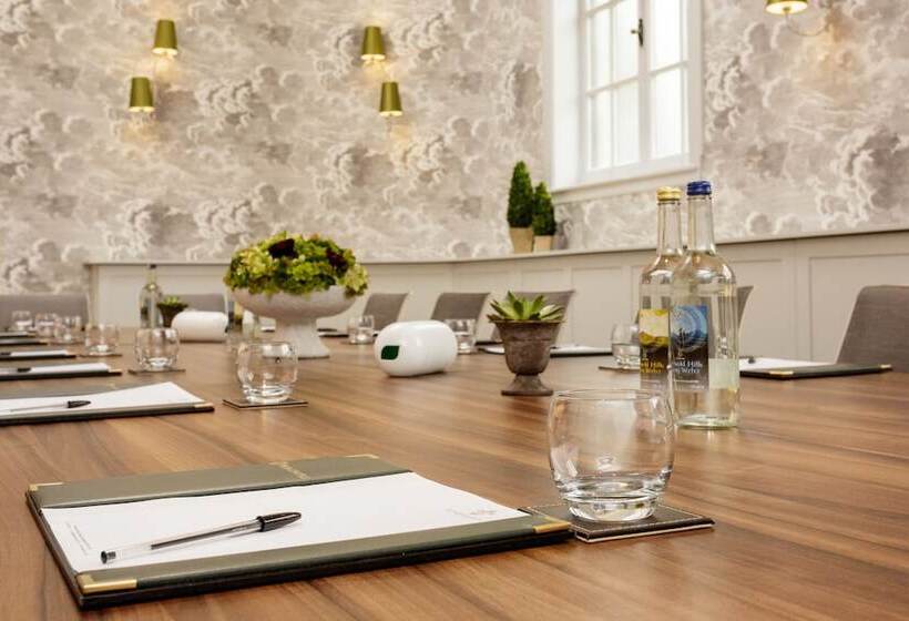 فندق The Wood Norton