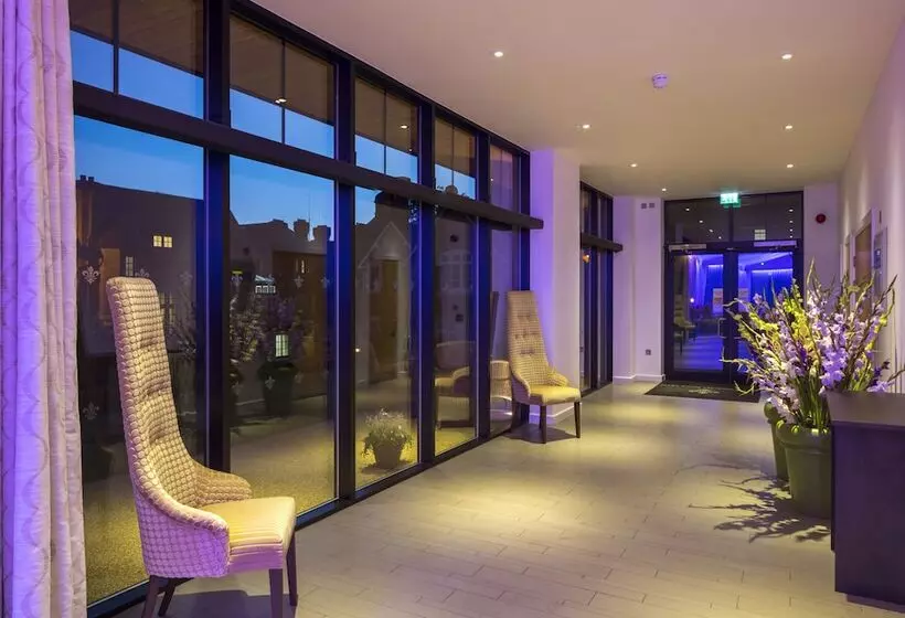 Отель The Wood Norton