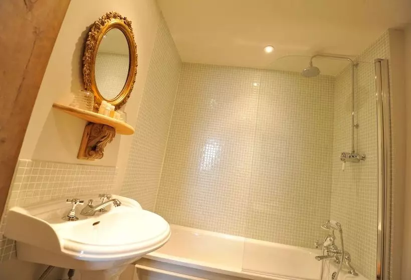 فندق Woolley Grange   A Luxury Family