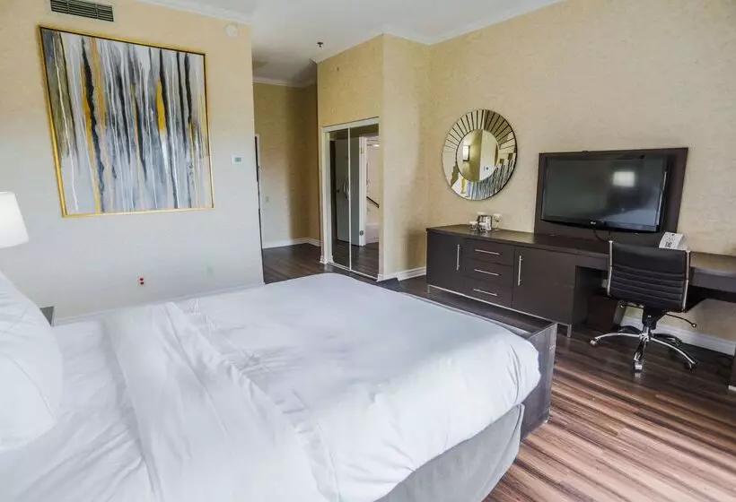 Chateau Cartier Hotel & Resort Ascend Hotel Collection