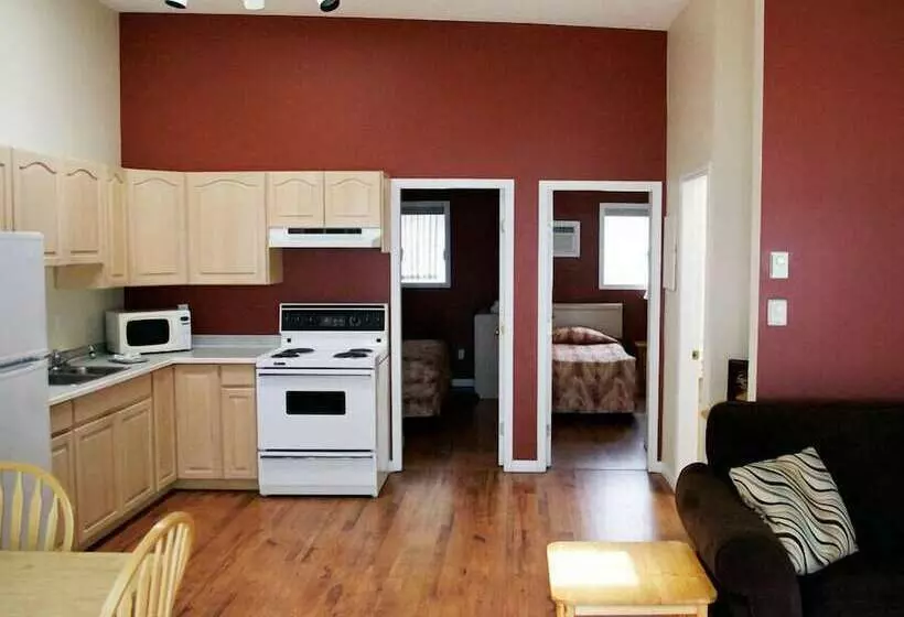 Golden Sands Resort Motel