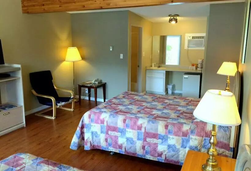 Golden Sands Resort Motel
