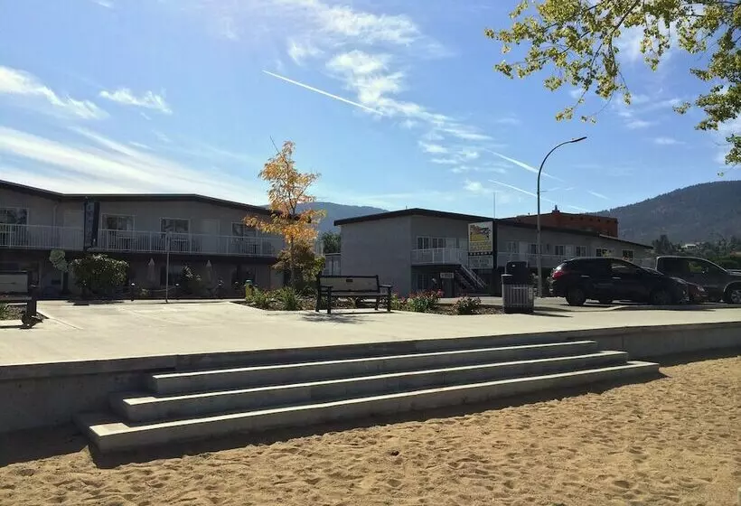 Golden Sands Resort Motel