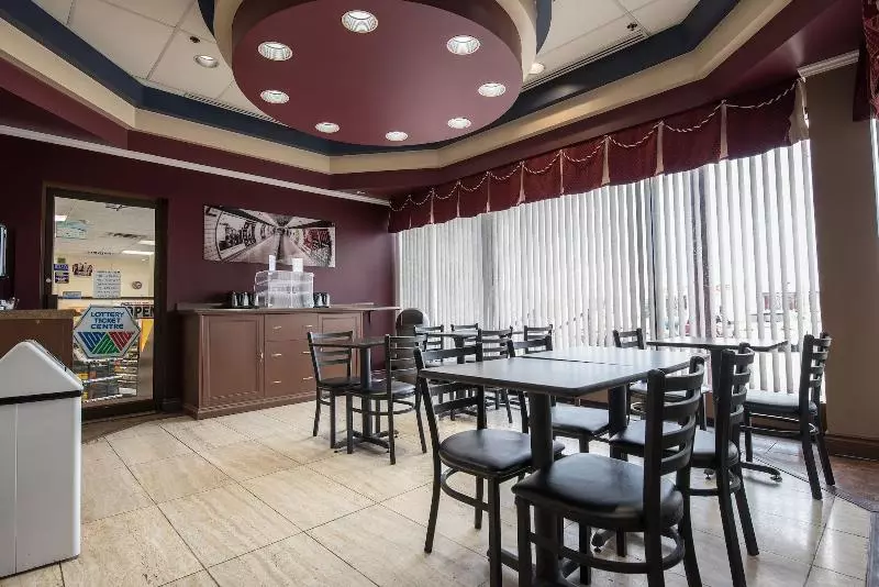 فندق Argyll Plaza