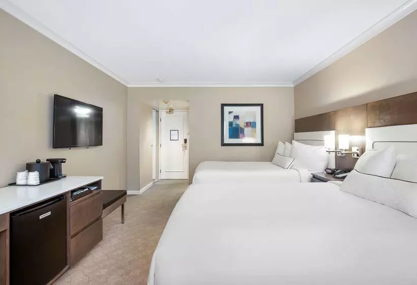 בית מלון כפרי Best Western Plus Columbia River