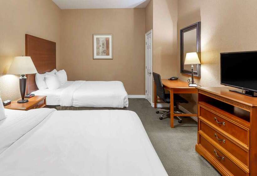 호텔 Comfort Inn & Suites Thousand Islands Harbour District