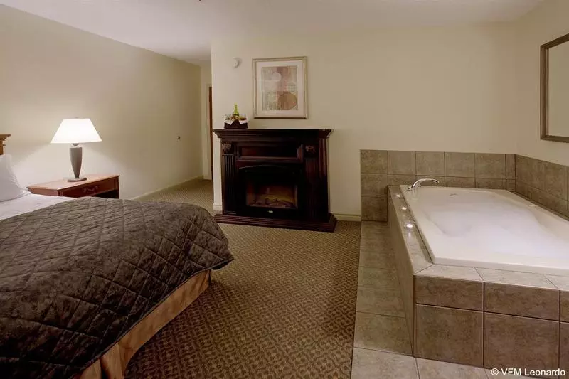 호텔 Comfort Inn & Suites Thousand Islands Harbour District