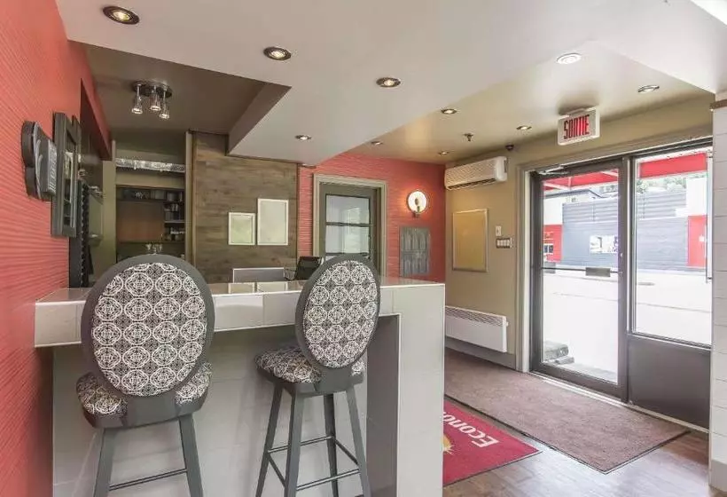 호텔 Econo Lodge La Malbaie