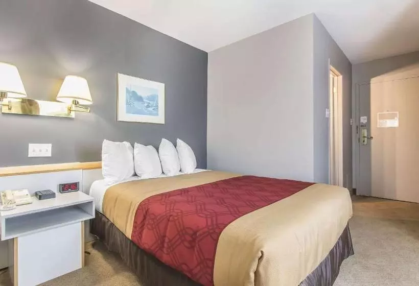 호텔 Econo Lodge La Malbaie