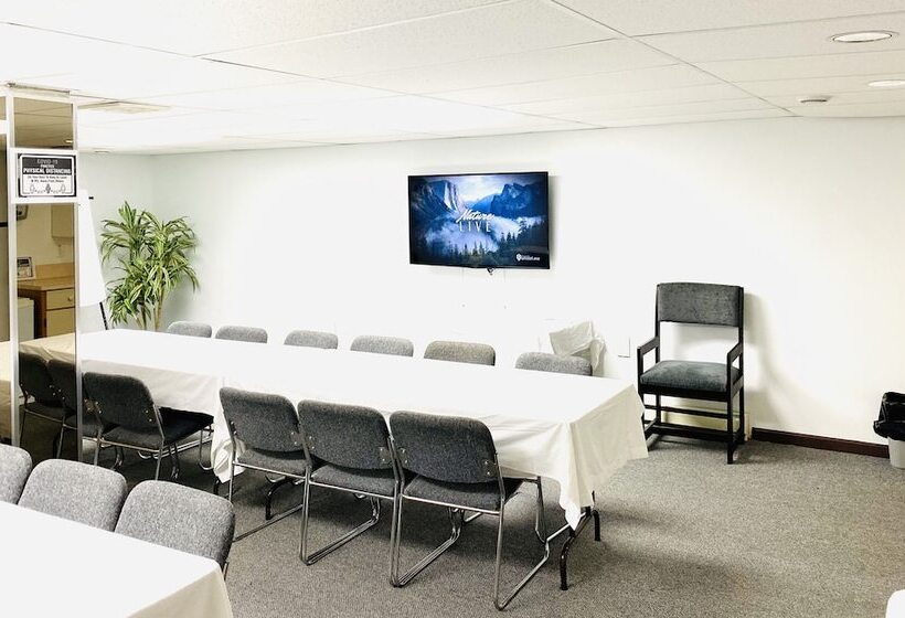 فندق Happy Day Inn