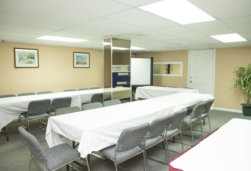 فندق Happy Day Inn