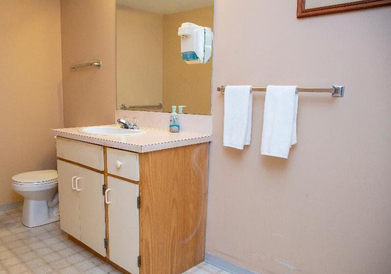 فندق Happy Day Inn