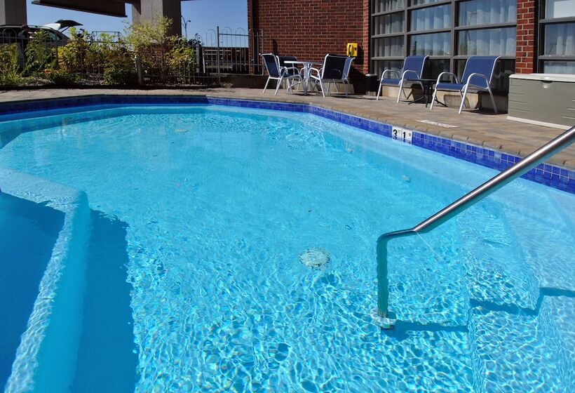 هتل Holiday Inn Express Quebec City Sainte Foy, An Ihg