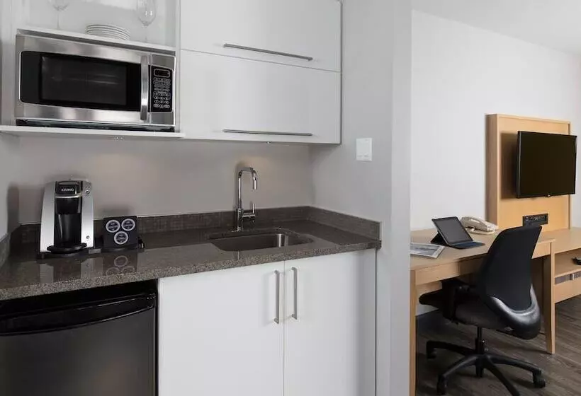 Hotel Holiday Inn Express Quebec City Sainte Foy, An Ihg