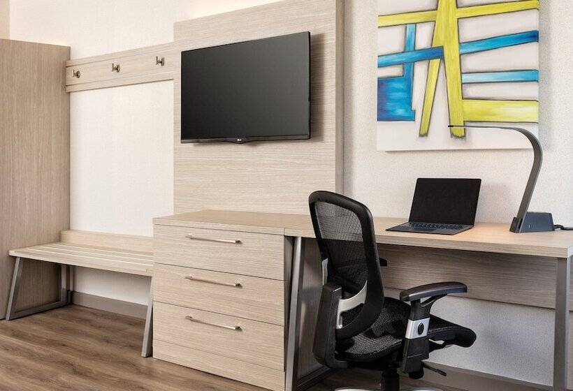 هتل Holiday Inn Express Quebec City Sainte Foy, An Ihg