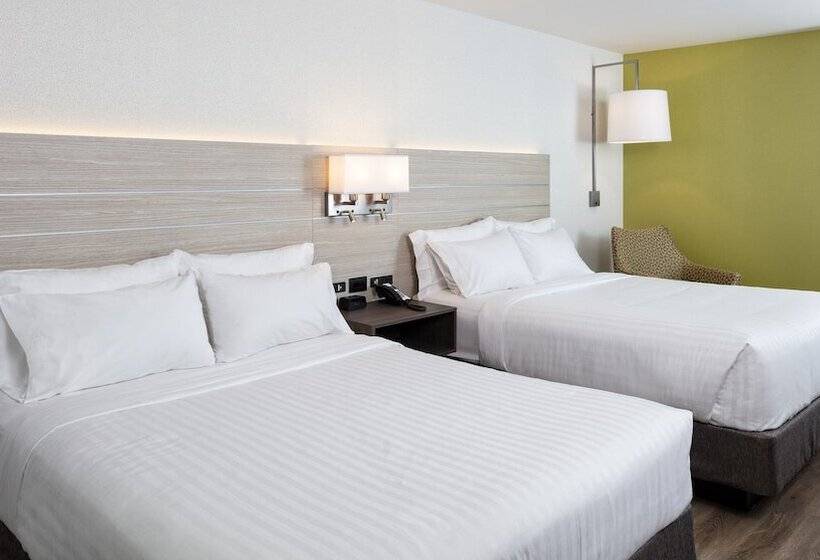 هتل Holiday Inn Express Quebec City Sainte Foy, An Ihg