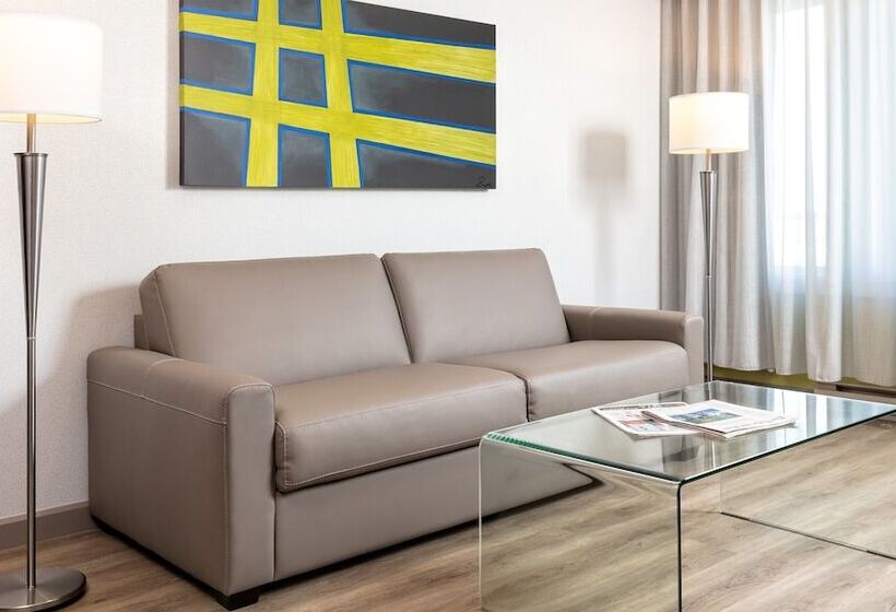 هتل Holiday Inn Express Quebec City Sainte Foy, An Ihg