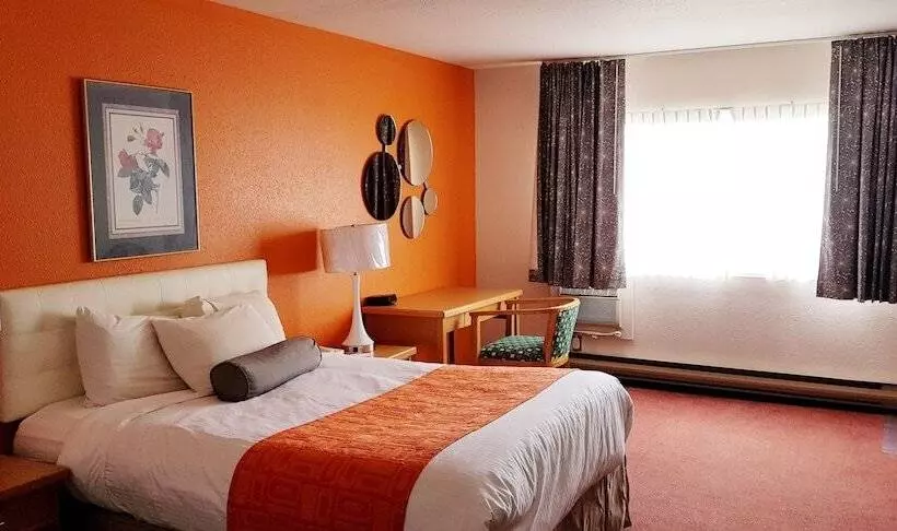 בית מלון כפרי Howard Johnson By Wyndham Fort St. John