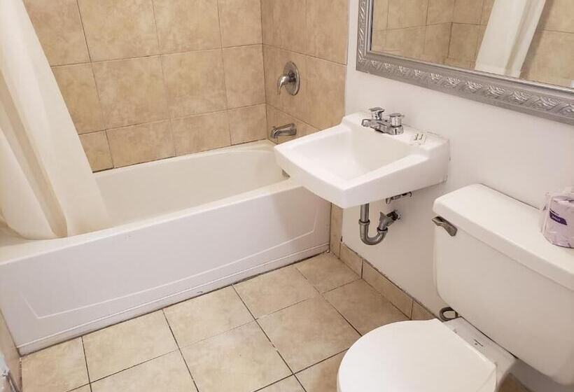 酒店 Niagara Falls Courtside Inn