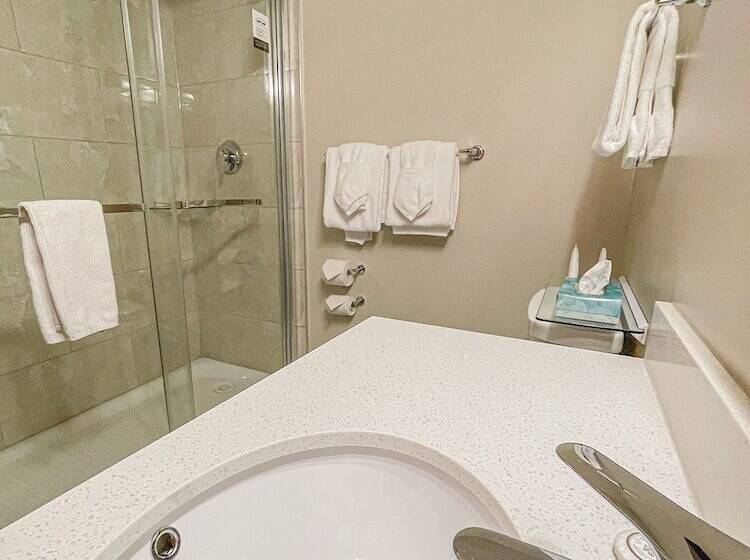 Prestige Oceanview Hotel Prince Rupert