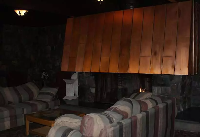 Отель Burntwood