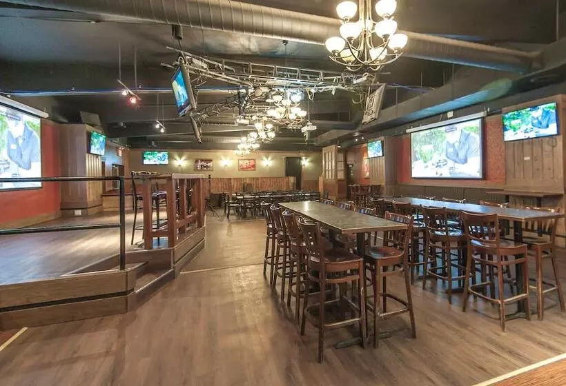 Отель Burntwood