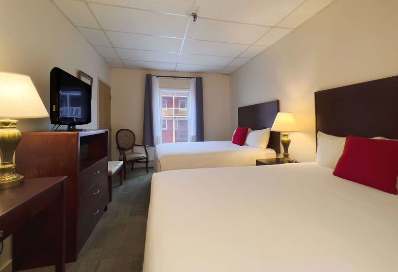 Otel The Downtown, A Coast