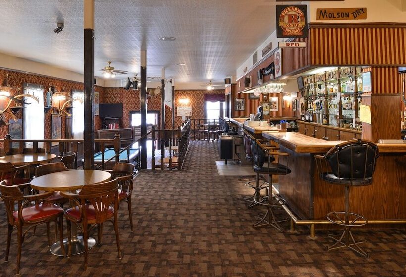 Otel The Downtown, A Coast