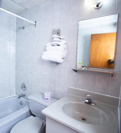 Отель Rockwell Resort