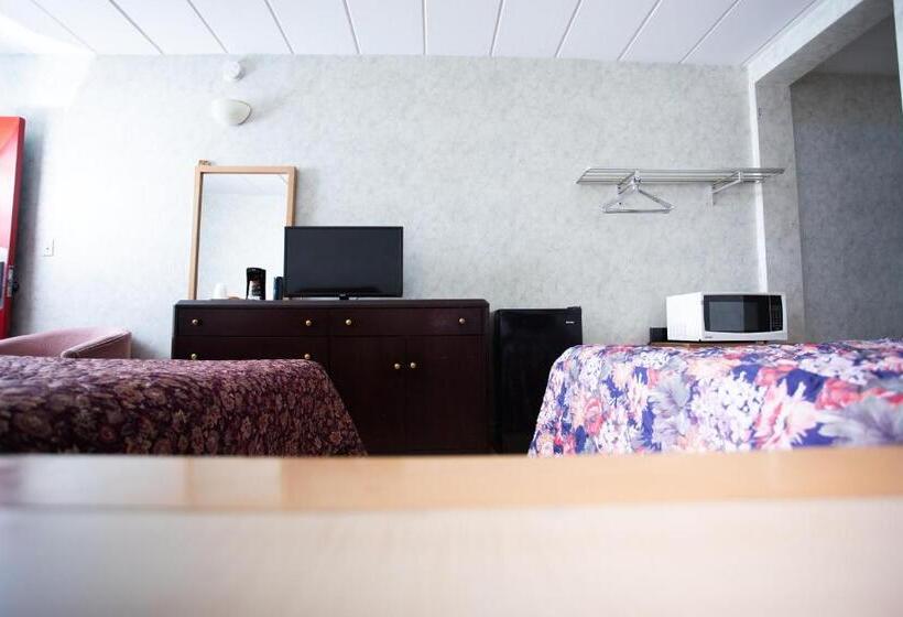 Отель Rockwell Resort