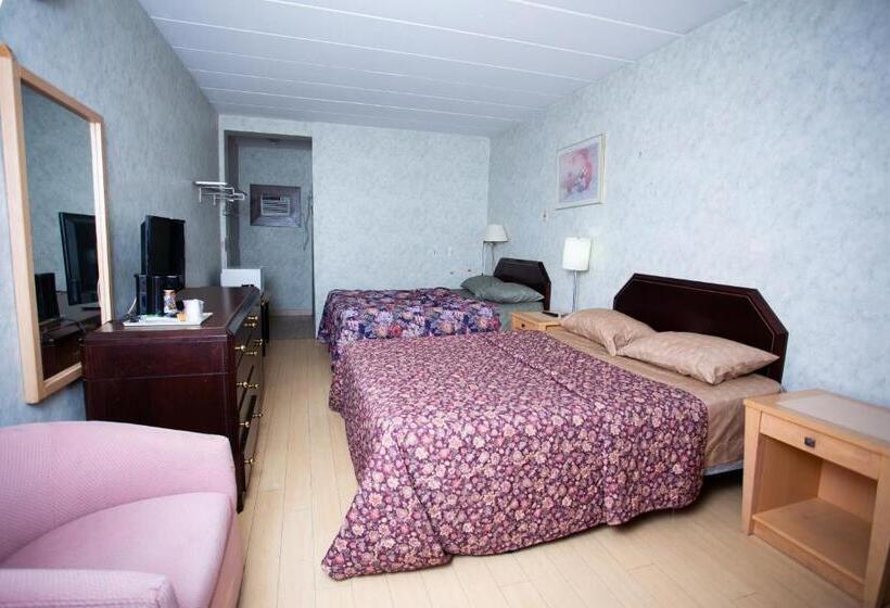 Отель Rockwell Resort