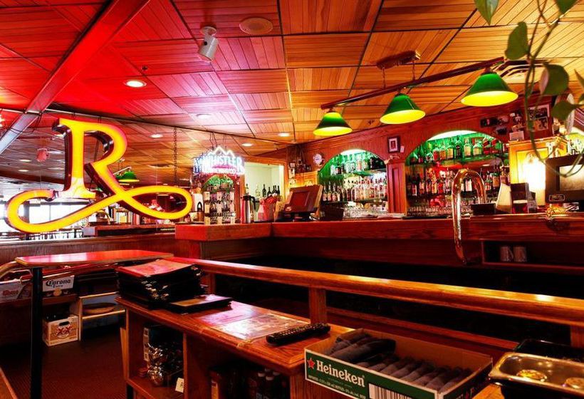 בית מלון כפרי Comfort Inn & Suites Victoria