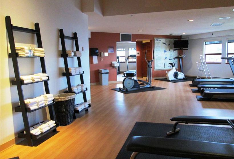 בית מלון כפרי Comfort Inn & Suites Victoria