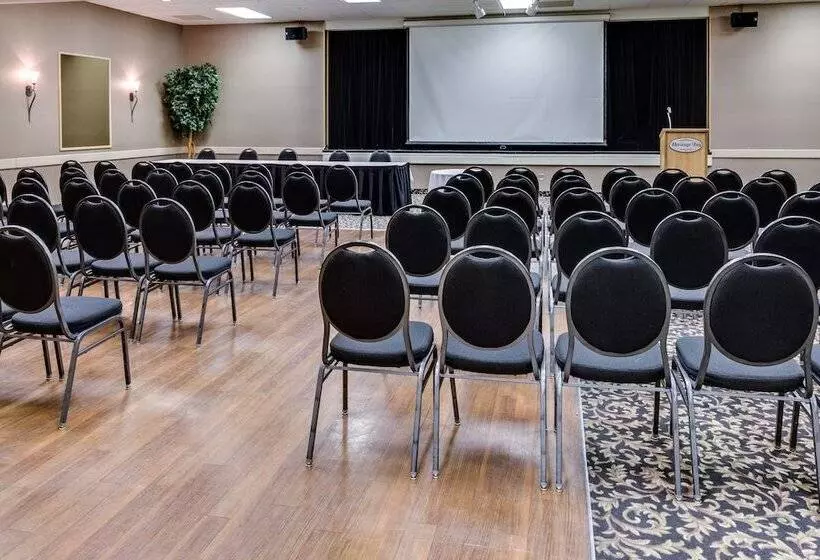 Heritage Inn Hotel & Convention Centre   Cranbrook