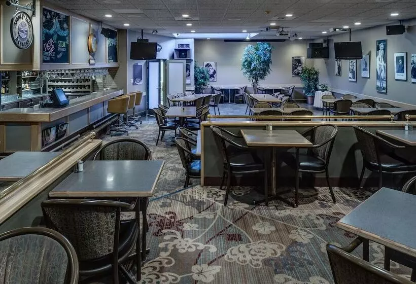 Heritage Inn Hotel & Convention Centre   Cranbrook