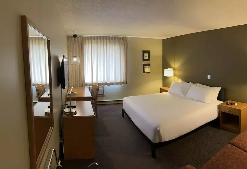 Heritage Inn Hotel & Convention Centre   Cranbrook