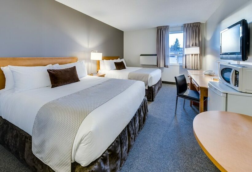 Heritage Inn Hotel & Convention Centre   Pincher Creek