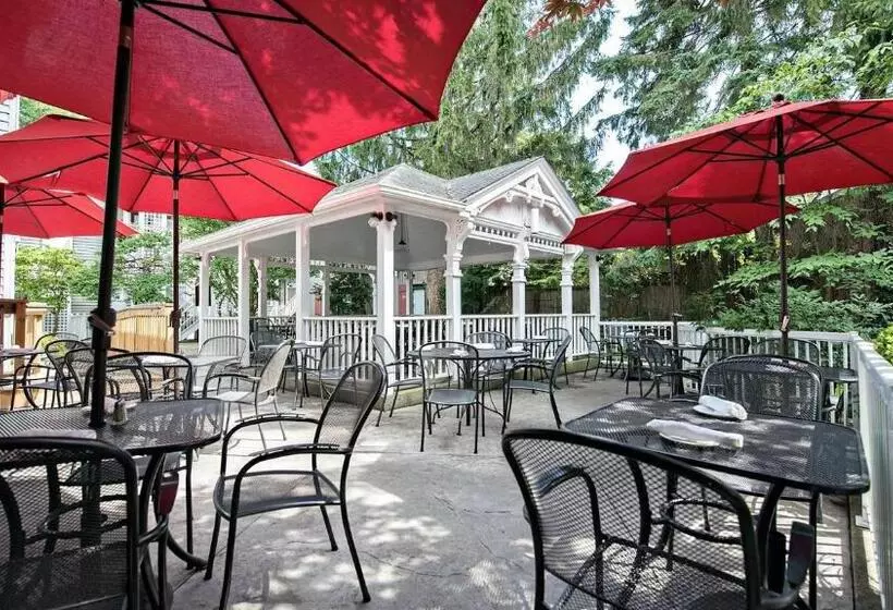 Hotelli Kettle Creek Inn