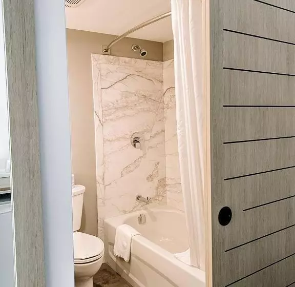 هتل La Place Rendez Vous