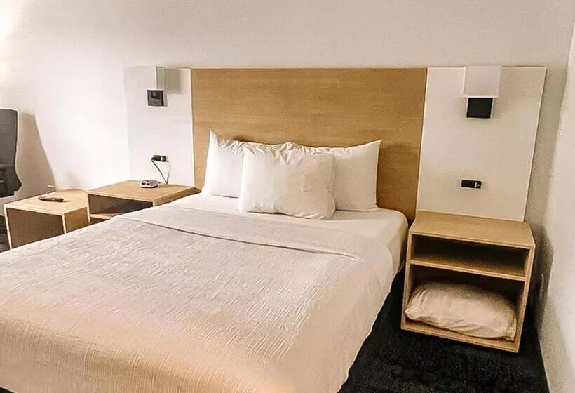 هتل La Place Rendez Vous