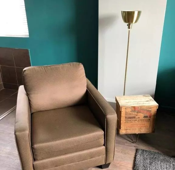 Отель London Executive Suites