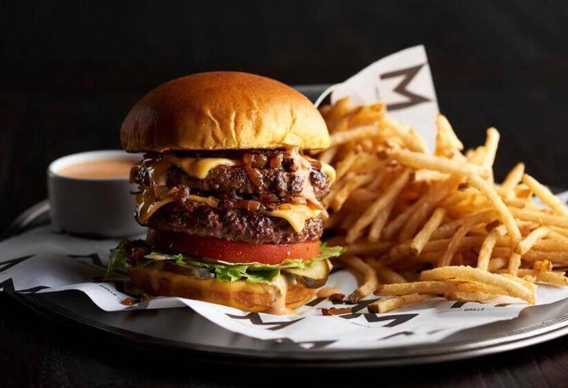 Niagara Falls Marriott Fallsview Hotel & Spa