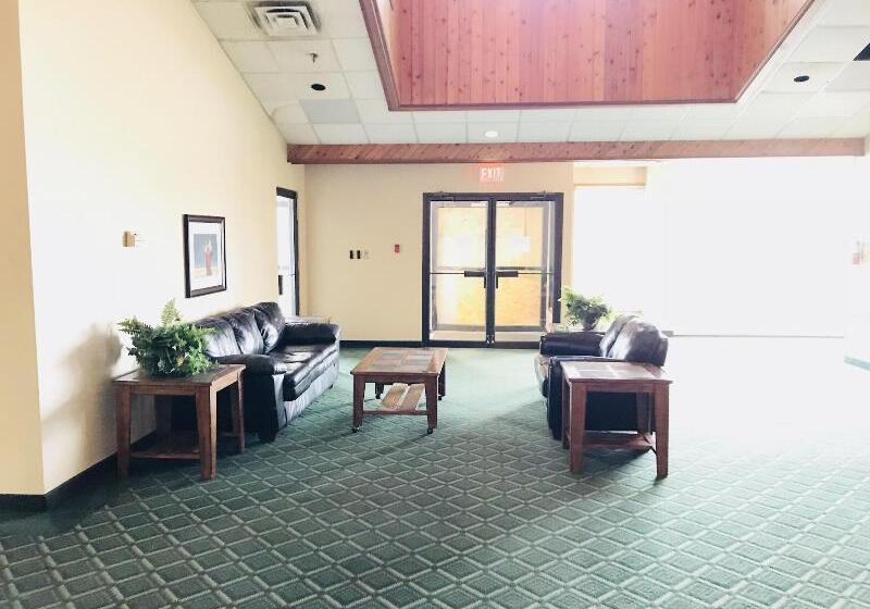 Northern Star Hotel & Convention Center