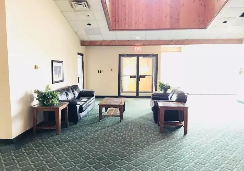 Northern Star Hotel & Convention Center