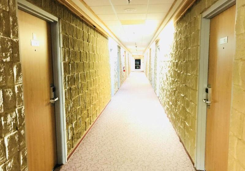 Northern Star Hotel & Convention Center