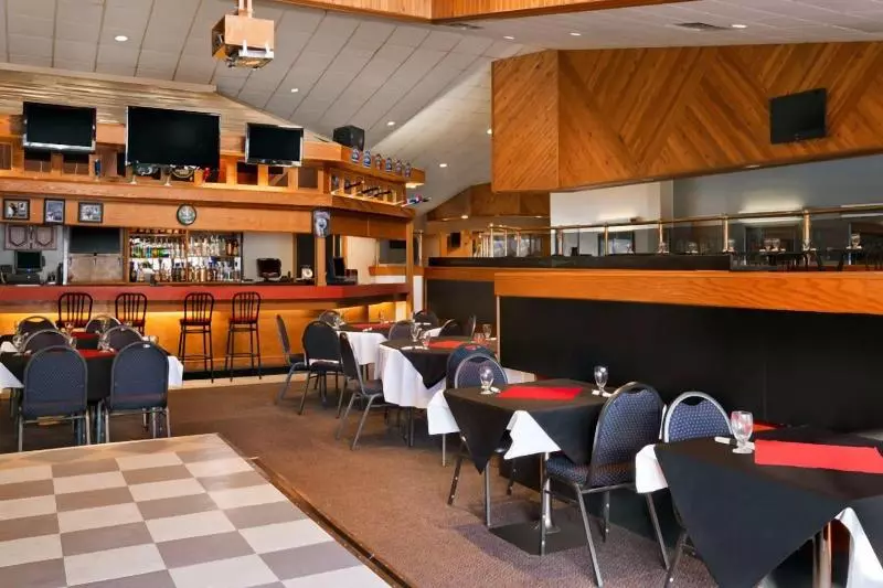 Northern Star Hotel & Convention Center