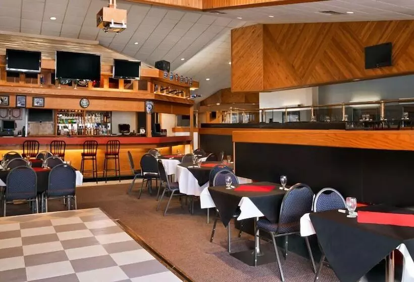 Northern Star Hotel & Convention Center