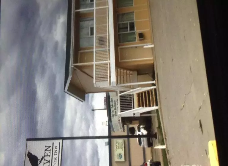 호텔 Raven Motor Inn