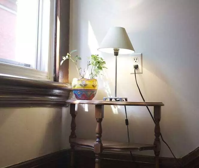 هتل Rideau Inn