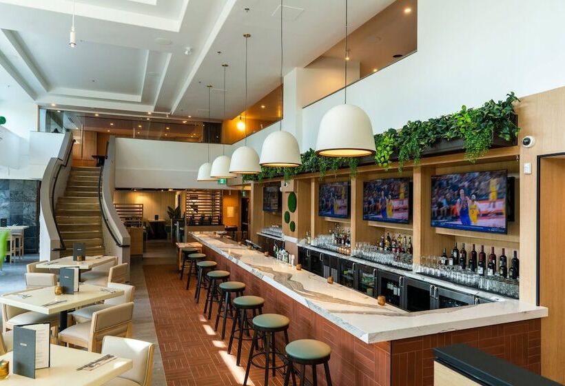 Sandman Hotel Vancouver Downtown